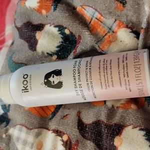 Ikoo dry shampoo foam